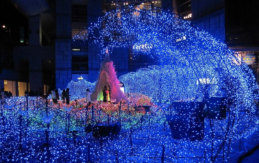 Caretta Shiodome Blue Ocean area