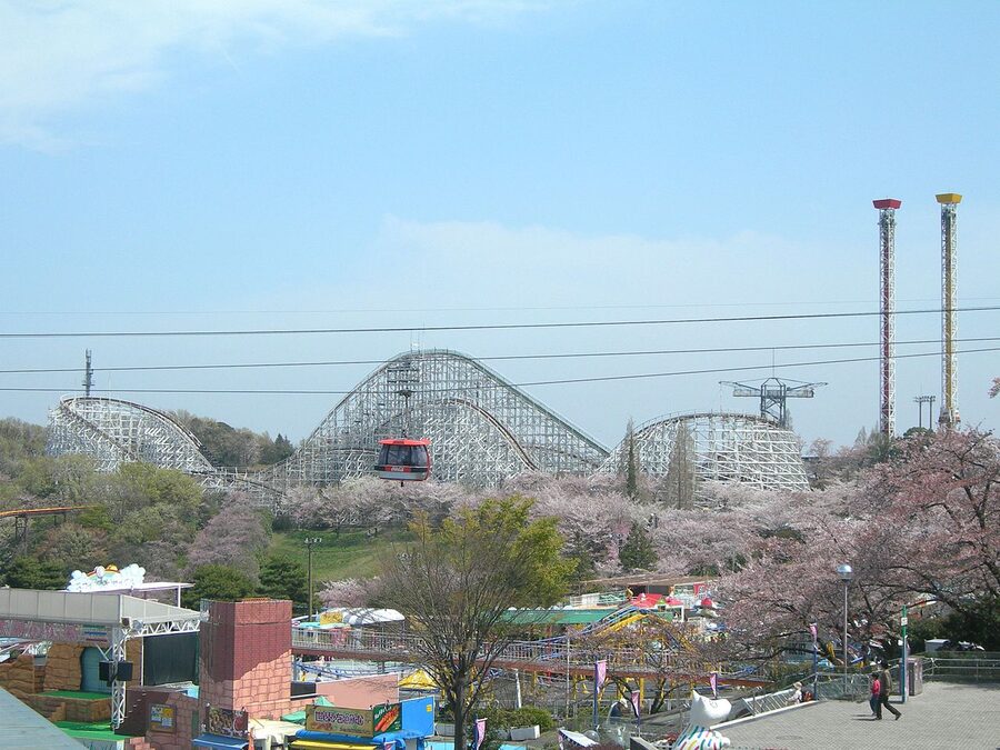 Yomiuriland amusement park