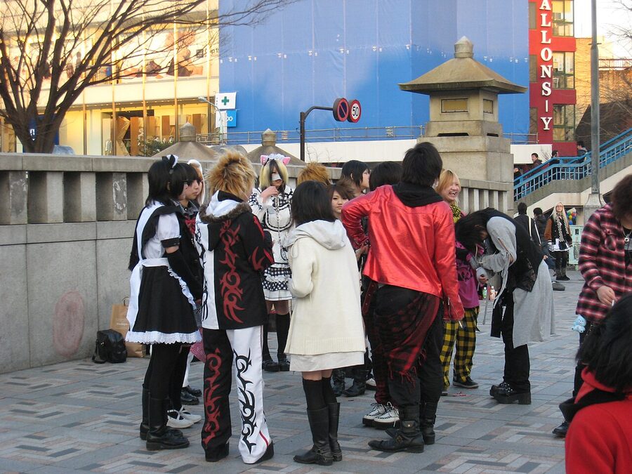 Harajuku street fashion 2010 decora style