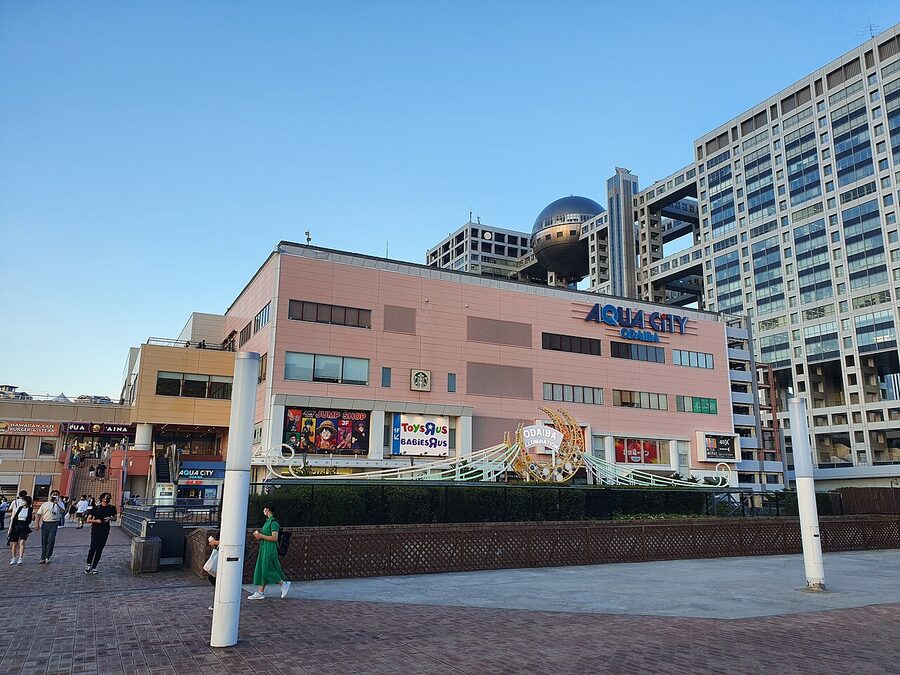 Aqua City Odaiba