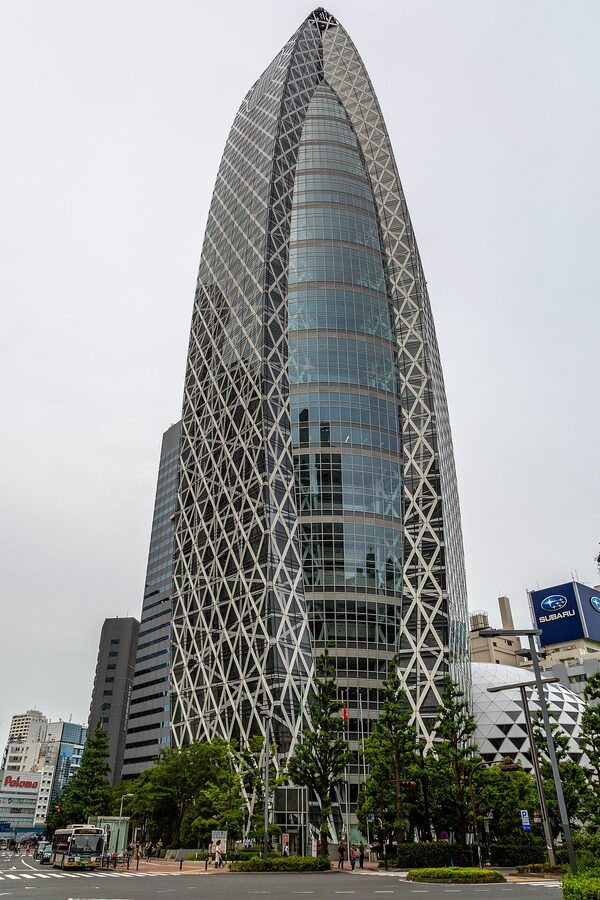 Mode Gakuen Cocoon Tower exterior