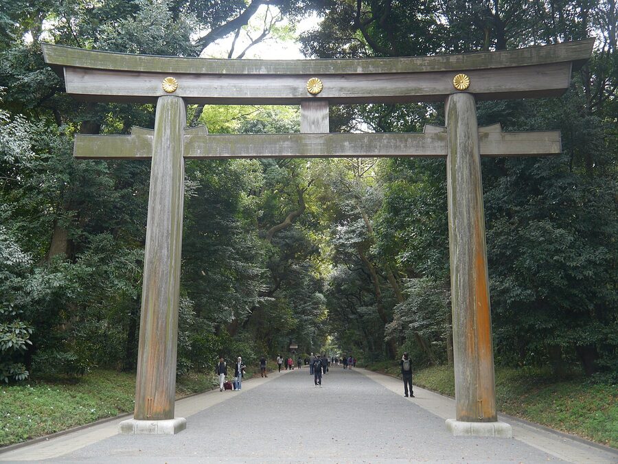 Meiji Jingu main torii gate